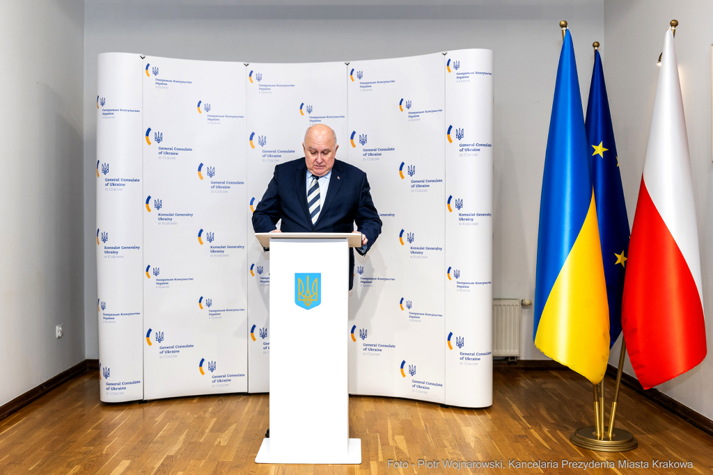 Ukranina, Korpus Dyplomatyczny, wojewoda, Kośmider, Klęczar, Konsulat, spotkanie, rocznica, solida  Autor: P. Wojnarowski