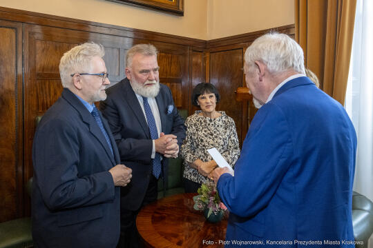 Stramachowie, Galeria Starmach, kolekcja, przekazanie, Majchrowski, Starmach, Terwsa, Andrzej, donac