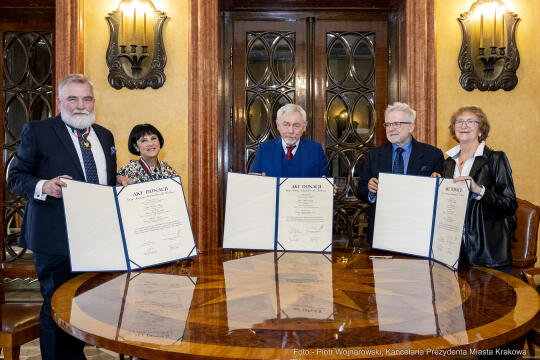 Stramachowie, Galeria Starmach, kolekcja, przekazanie, Majchrowski, Starmach, Terwsa, Andrzej, donac