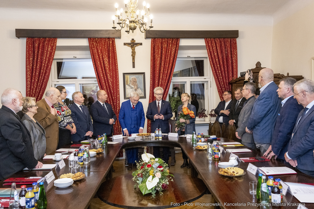 Kolegium Rektorów, Majchrowski, Klęczar, posiedzenie, rektorzy, prezydent, wojewoda, Uniwersytet P  Autor: P. Wojnarowski