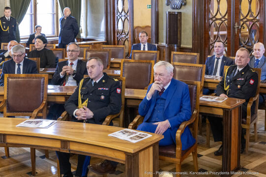 pw_200_06_fot. piotr wojnarowski.jpg-Straż Pożarna, Komenda Miejska, narada, roczna, Majchrowski