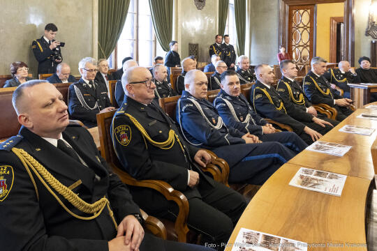 pw_200_10_fot. piotr wojnarowski.jpg-Straż Pożarna, Komenda Miejska, narada, roczna, Majchrowski