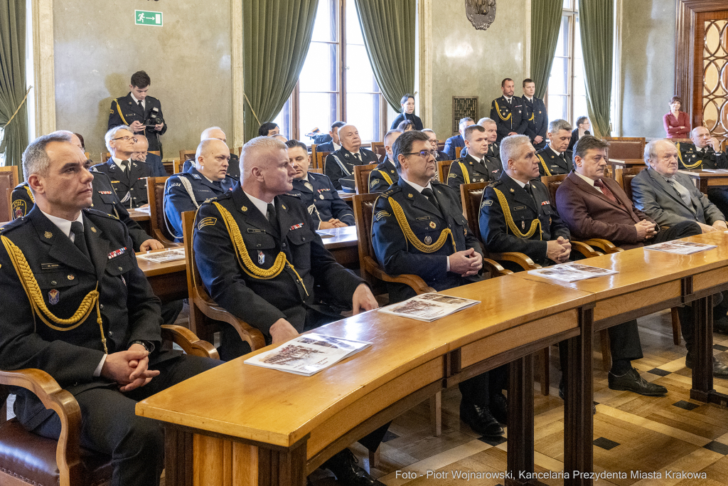 pw_200_13_fot. piotr wojnarowski.jpg-Straż Pożarna, Komenda Miejska, narada, roczna, Majchrowski  Autor: P. Wojnarowski