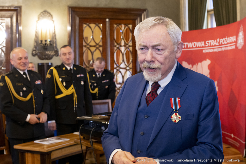 pw_200_33_fot. piotr wojnarowski.jpg-Straż Pożarna, Komenda Miejska, narada, roczna, Majchrowski  Autor: P. Wojnarowski