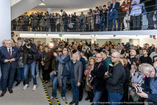 wernisaż, Starmachowie, Starmach, wystawa, Bunkier Sztuki, Majchrowski, Daj mi wszystko, dar, donac