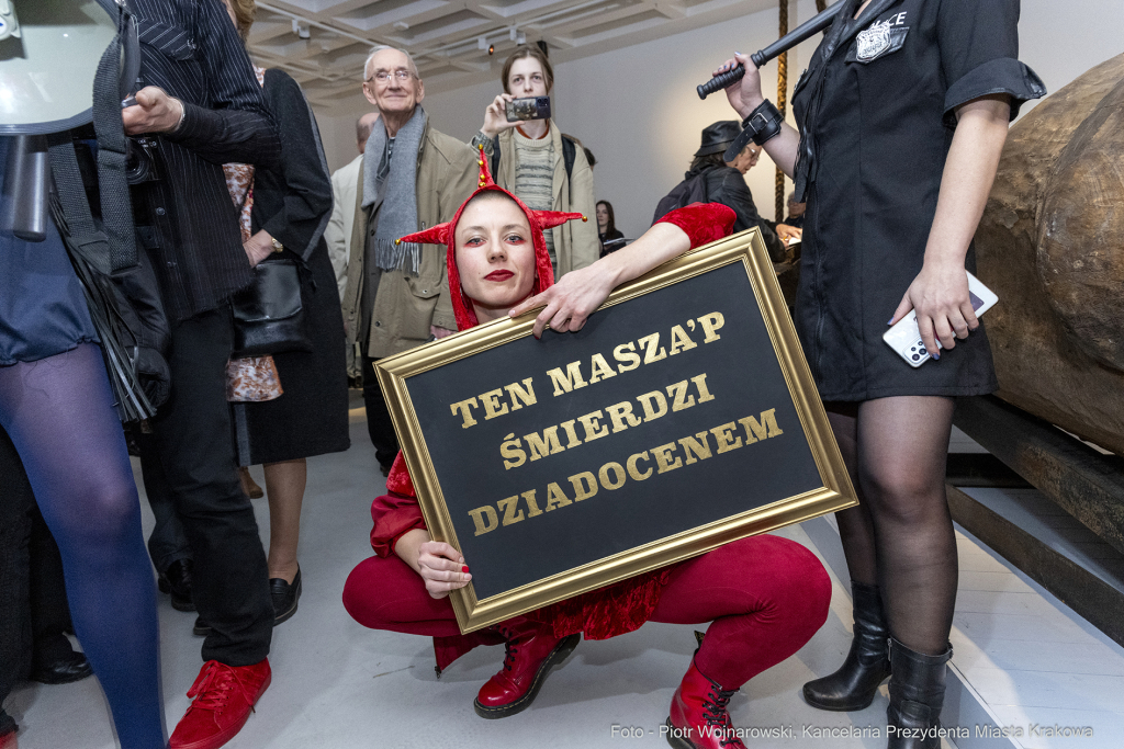 wernisaż, Starmachowie, Starmach, wystawa, Bunkier Sztuki, Majchrowski, Daj mi wszystko, dar, donac  Autor: P. Wojnarowski