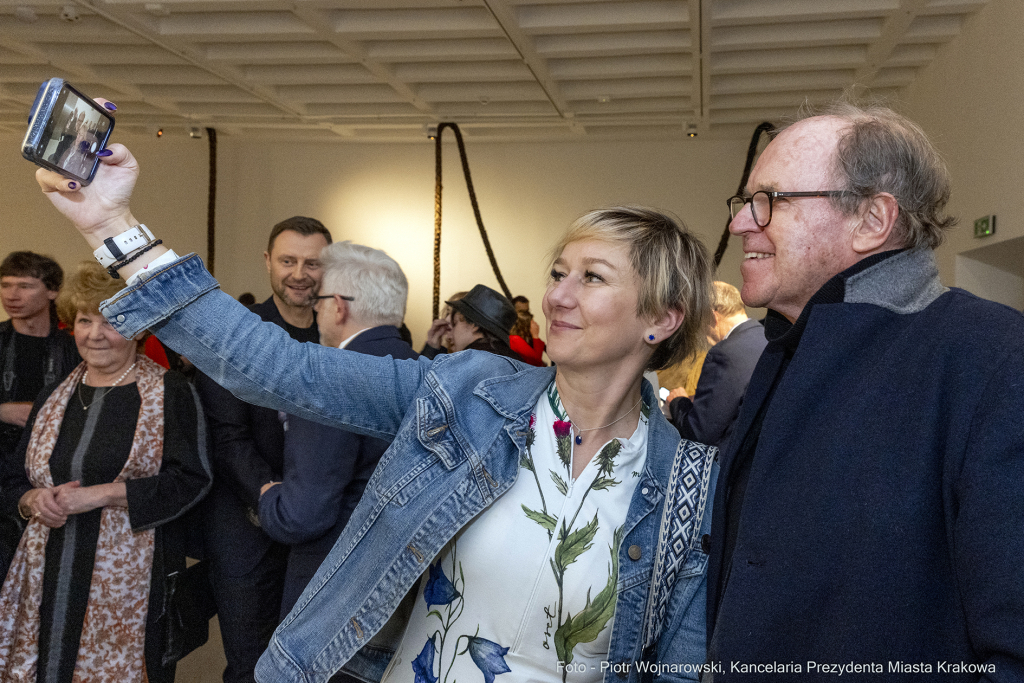 wernisaż, Starmachowie, Starmach, wystawa, Bunkier Sztuki, Majchrowski, Daj mi wszystko, dar, donac  Autor: P. Wojnarowski