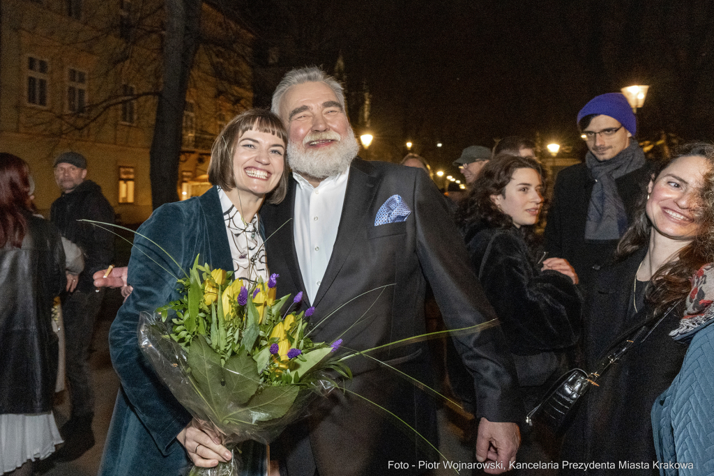 wernisaż, Starmachowie, Starmach, wystawa, Bunkier Sztuki, Majchrowski, Daj mi wszystko, dar, donac  Autor: P. Wojnarowski