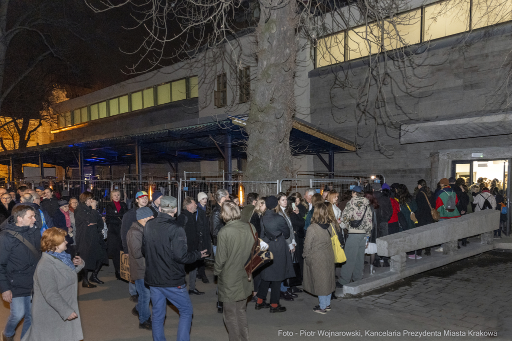 wernisaż, Starmachowie, Starmach, wystawa, Bunkier Sztuki, Majchrowski, Daj mi wszystko, dar, donac  Autor: P. Wojnarowski