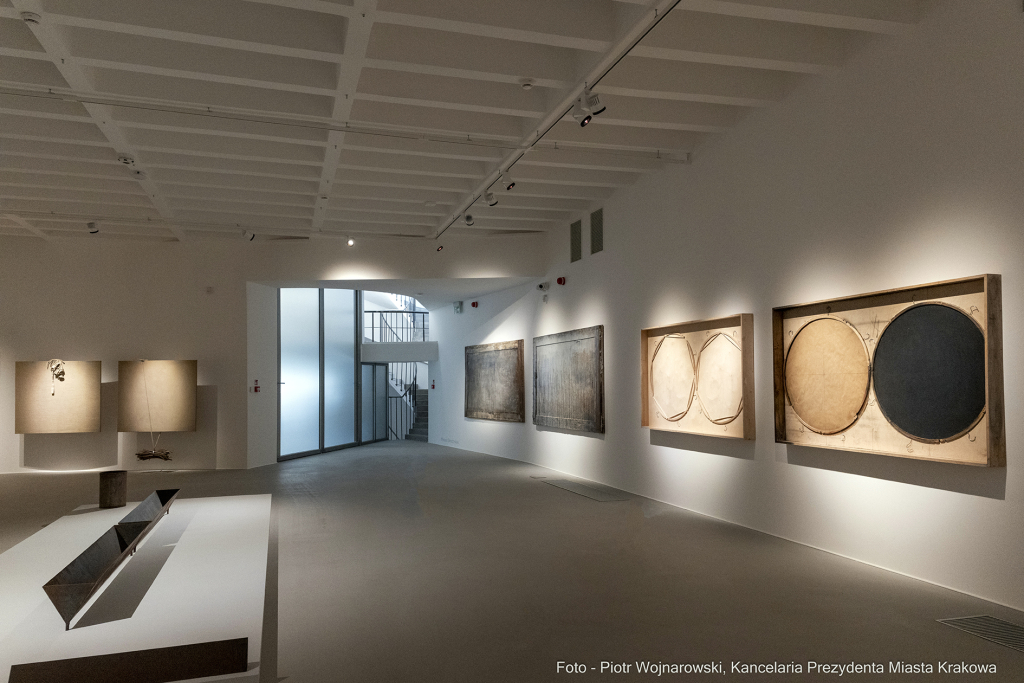 wernisaż, Starmachowie, Starmach, wystawa, Bunkier Sztuki, Majchrowski, Daj mi wszystko, dar, donac  Autor: P. Wojnarowski