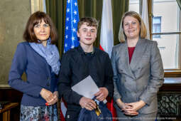 Hoover Table, Górka Narodowa, Młodzieżowy Ośrodek Wychowawczy, warsztaty kulinarne, gala, Erin N