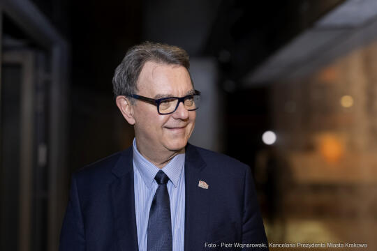 pw_206_17_fot. piotr wojnarowski.jpg-profesorzy, Majchrowski, Podziemia Rynku, spotkanie