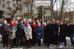 Uroczystość nadania imienia Agnieszki Jałbrzykowskowskiej placowi przy ul. Krasickiego
