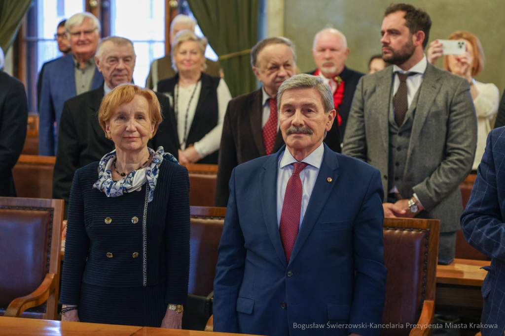 wręczenie, Honoris Gratia, Majchrowski, zasłużeni dla Krakowa, Święta Patrona Miasta  Autor: B. Świerzowski