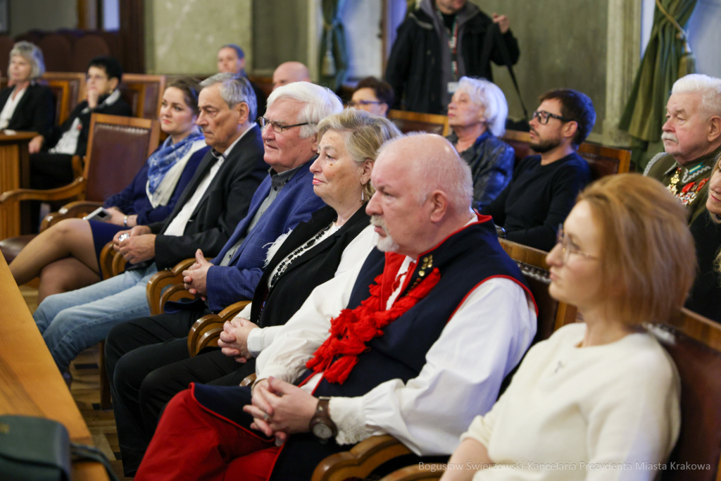 wręczenie, Honoris Gratia, Majchrowski, zasłużeni dla Krakowa, Święta Patrona Miasta  Autor: B. Świerzowski