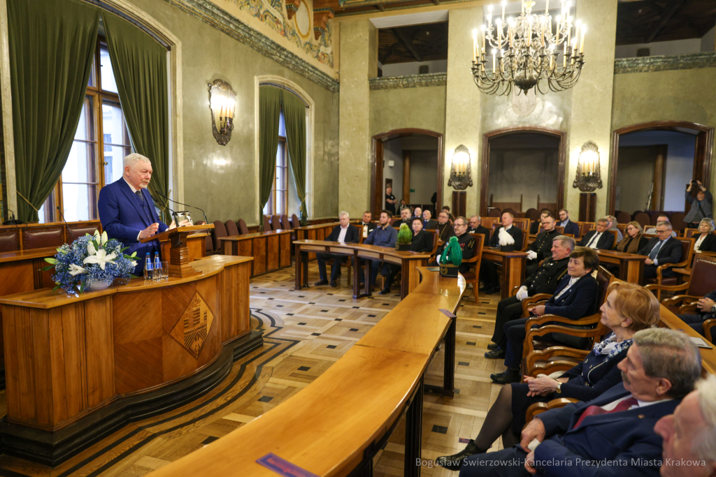 wręczenie, Honoris Gratia, Majchrowski, zasłużeni dla Krakowa, Święta Patrona Miasta  Autor: B. Świerzowski