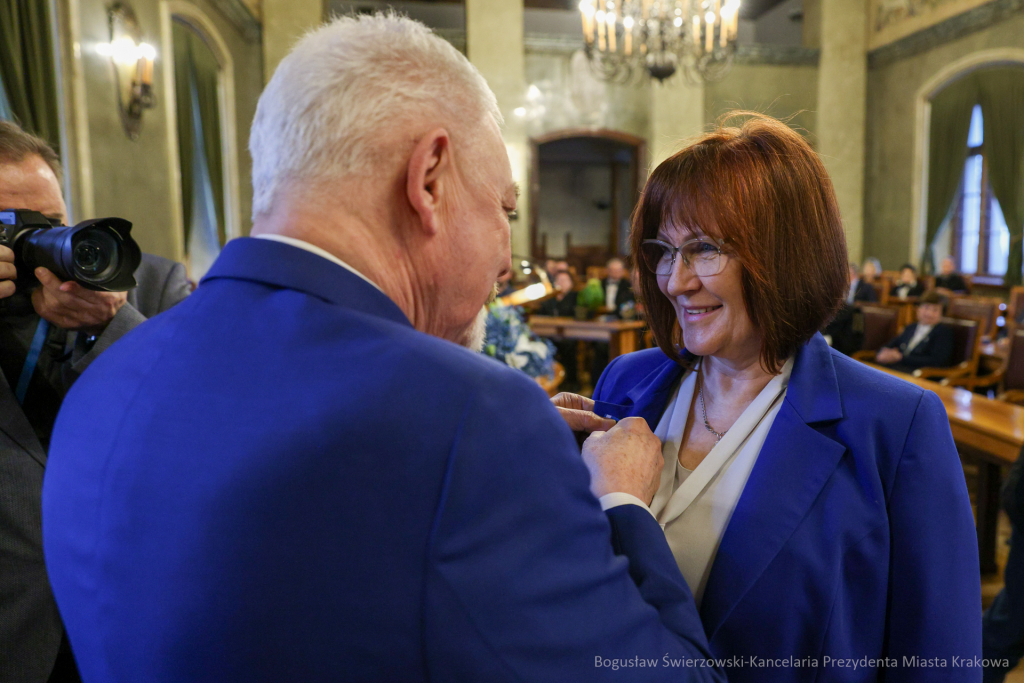 wręczenie, Honoris Gratia, Majchrowski, zasłużeni dla Krakowa, Święta Patrona Miasta  Autor: B. Świerzowski