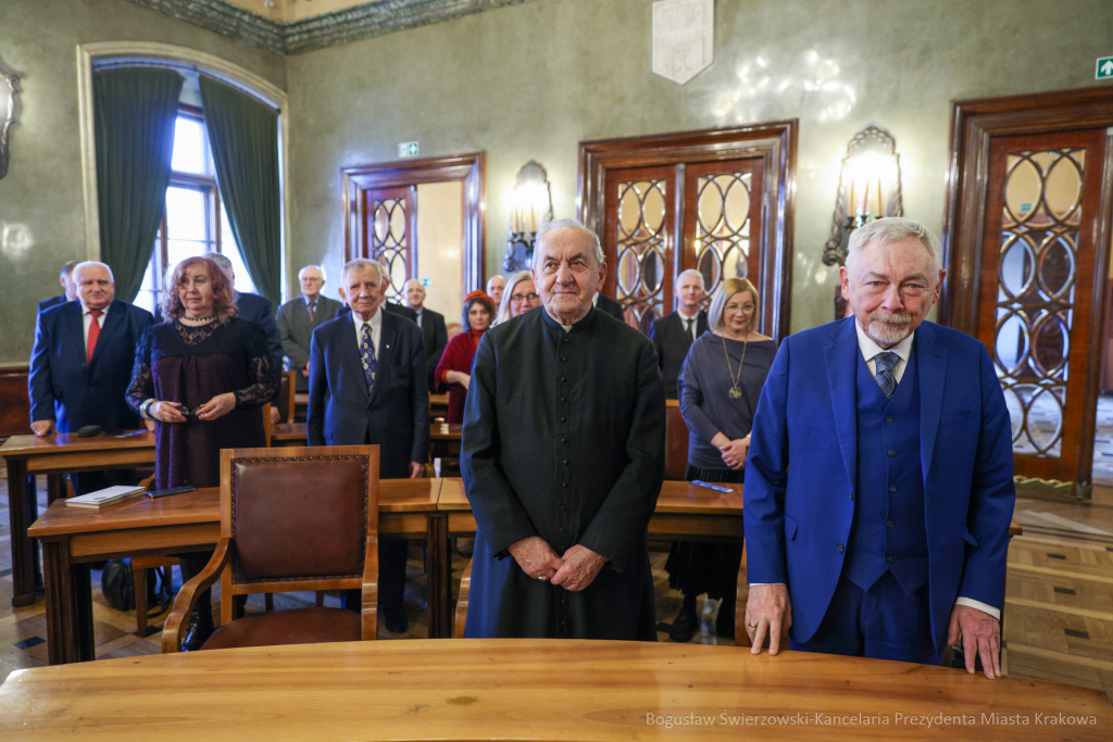 wręczenie, Honoris Gratia, Majchrowski, zasłużeni dla Krakowa, Święto Patrona Miasta  Autor: B. Świerzowski