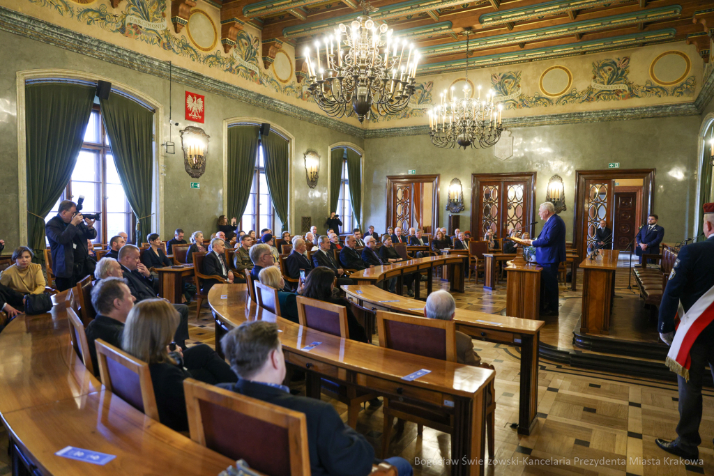 wręczenie, Honoris Gratia, Majchrowski, zasłużeni dla Krakowa, Święto Patrona Miasta  Autor: B. Świerzowski