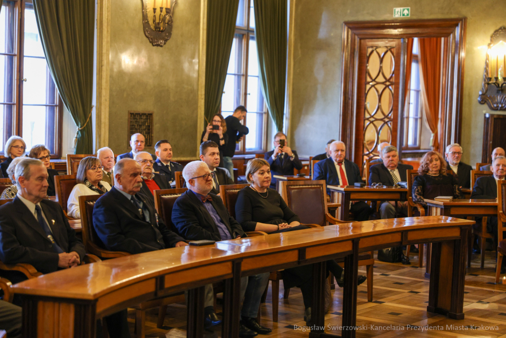 wręczenie, Honoris Gratia, Majchrowski, zasłużeni dla Krakowa, Święto Patrona Miasta  Autor: B. Świerzowski