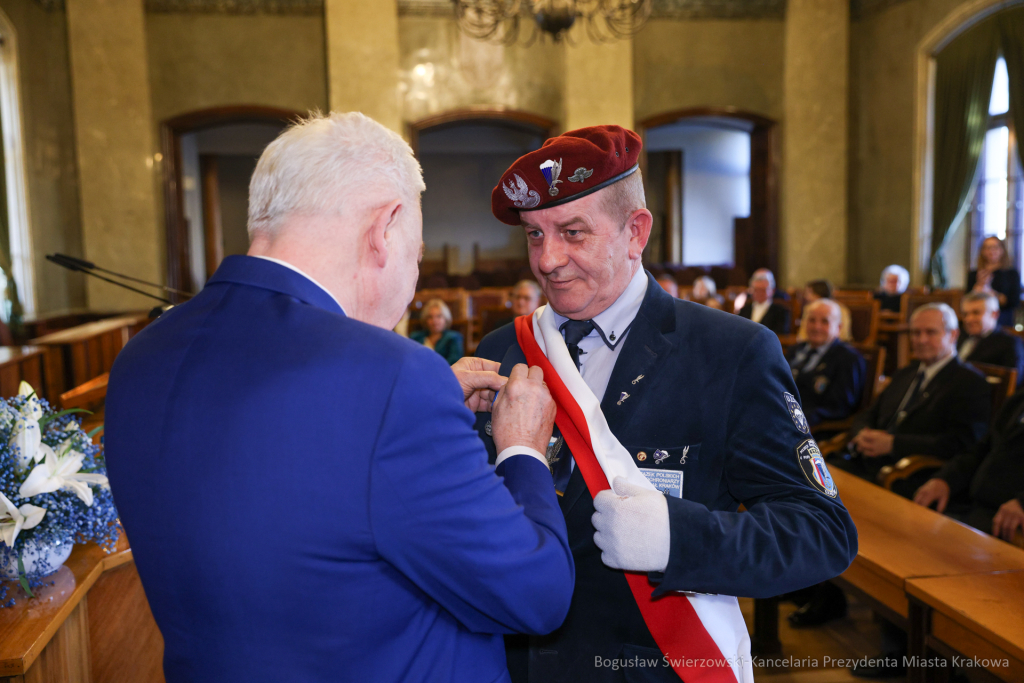 wręczenie, Honoris Gratia, Majchrowski, zasłużeni dla Krakowa, Święto Patrona Miasta  Autor: B. Świerzowski