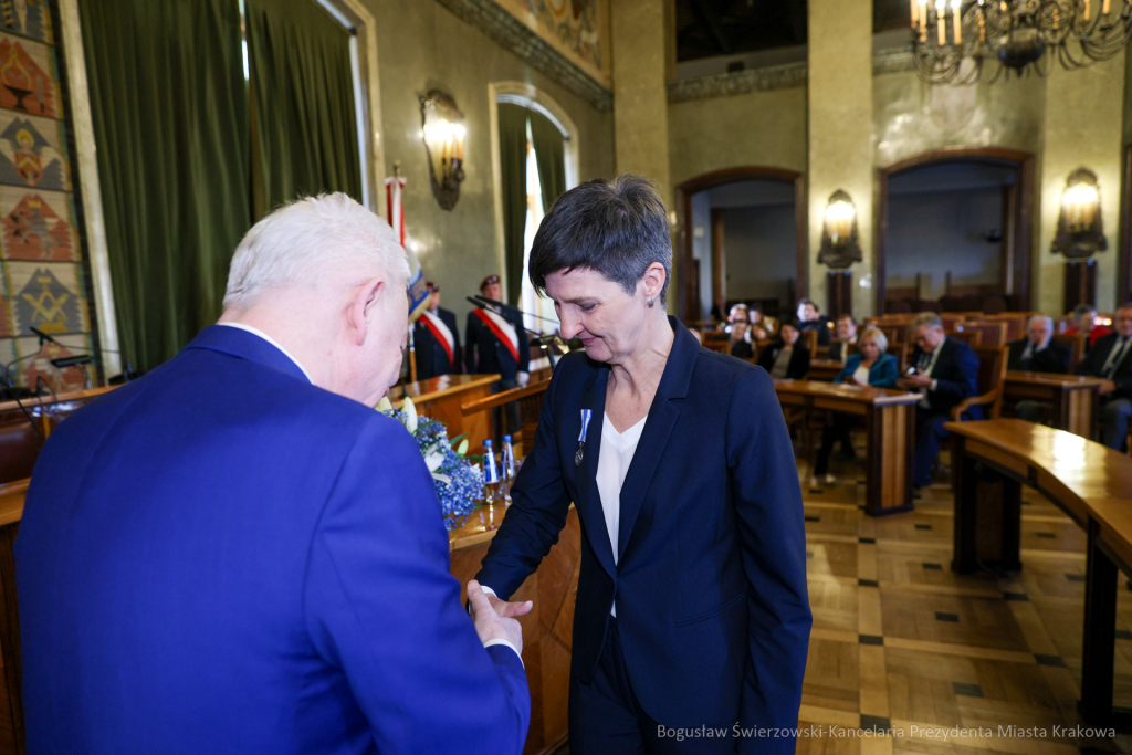 wręczenie, Honoris Gratia, Majchrowski, zasłużeni dla Krakowa, Święto Patrona Miasta  Autor: B. Świerzowski