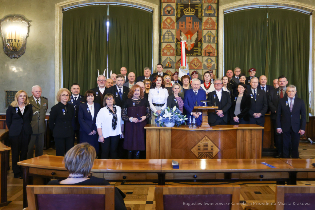 wręczenie, Honoris Gratia, Majchrowski, zasłużeni dla Krakowa, Święto Patrona Miasta  Autor: B. Świerzowski