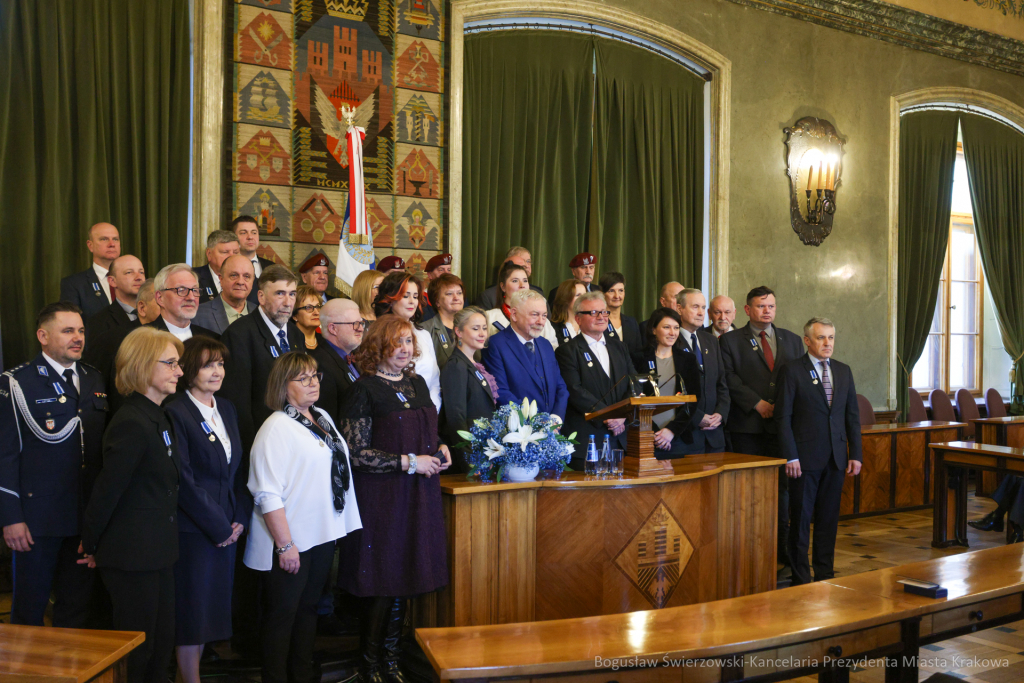 wręczenie, Honoris Gratia, Majchrowski, zasłużeni dla Krakowa, Święto Patrona Miasta  Autor: B. Świerzowski