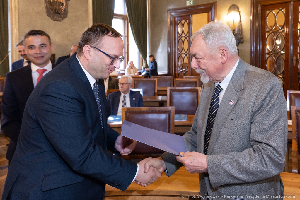 Metropolia Krakowska, jubileusz, 10 lat, 10-lecie, stowarzyszenie, gminy podkrakowskie, wójtowie, b  Autor: P. Wojnarowski