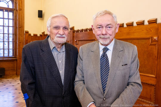 pw_220_18_fot. piotr wojnarowski.jpg-rady programowe, profesorzy, Majchrowski, spotkanie