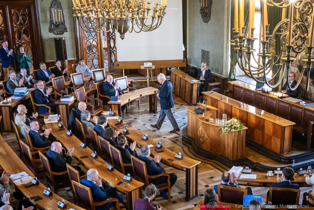 Rada Miasta, Majchrowski, ostatnia sesja, VIII kadencja, Buszek, podziękowania  Autor: P. Wojnarowski