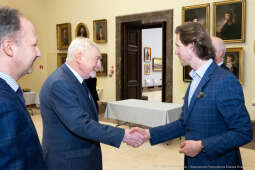 Muzeum Narodowe, Szczerski, Majchrowski, medal, z wyrazem wdzięczności, Sukiennice