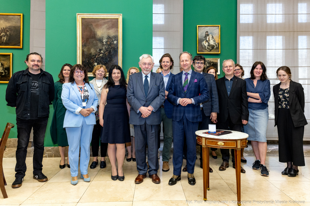 Muzeum Narodowe, Szczerski, Majchrowski, medal, z wyrazem wdzięczności, Sukiennice  Autor: P. Wojnarowski