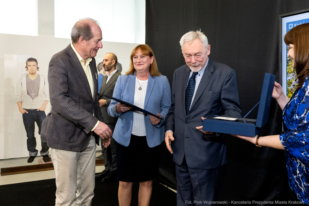 Foru Turystyki, Józef Lassota , Majchrowski, Grabiński, Pawlusiński, Czemborowicz, Kreator Krakow  Autor: P. Wojnarowski