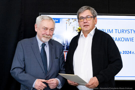 Foru Turystyki, Józef Lassota , Majchrowski, Grabiński, Pawlusiński, Czemborowicz, Kreator Krakow