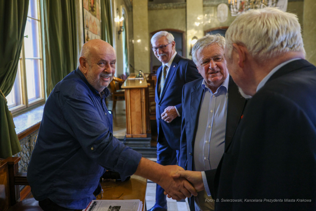 bs_240413_2528.jpg-Solidarność, Majchrowski  Autor: B. Świerzowski