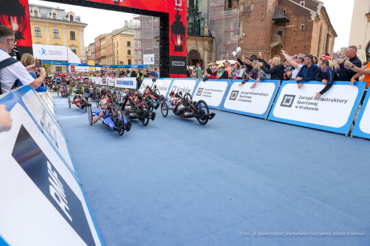 bs_240414_3446.jpg-Cracovia Maraton, Majchrowski