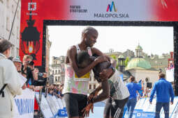 bs_240414_4295.jpg-Cracovia Maraton, Majchrowski