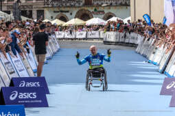 bs_240414_4398.jpg-Cracovia Maraton, Majchrowski