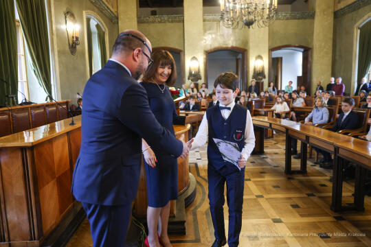 Laur Olimpijski, dyplomy, zdolni uczniowie, szkoły podstawowe, wręczenie, Buszek, Korfel-Jasińska