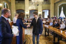 Laur Olimpijski, dyplomy, zdolni uczniowie, szkoły podstawowe, wręczenie, Buszek, Korfel-Jasińska