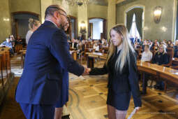 Laur Olimpijski, dyplomy, zdolni uczniowie, szkoły podstawowe, wręczenie, Buszek, Korfel-Jasińska