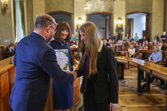 Laur Olimpijski, dyplomy, zdolni uczniowie, szkoły podstawowe, wręczenie, Buszek, Korfel-Jasińska