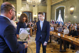 Laur Olimpijski, dyplomy, zdolni uczniowie, szkoły podstawowe, wręczenie, Buszek, Korfel-Jasińska