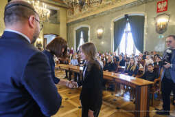 Laur Olimpijski, dyplomy, zdolni uczniowie, szkoły podstawowe, wręczenie, Buszek, Korfel-Jasińska