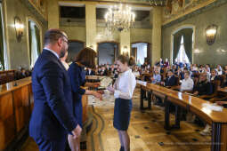 Laur Olimpijski, dyplomy, zdolni uczniowie, szkoły podstawowe, wręczenie, Buszek, Korfel-Jasińska