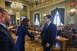 Laur Olimpijski, dyplomy, zdolni uczniowie, szkoły podstawowe, wręczenie, Buszek, Korfel-Jasińska