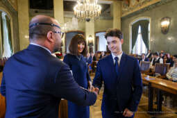 Laur Olimpijski, dyplomy, zdolni uczniowie, szkoły podstawowe, wręczenie, Buszek, Korfel-Jasińska