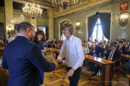 Laur Olimpijski, dyplomy, zdolni uczniowie, szkoły podstawowe, wręczenie, Buszek, Korfel-Jasińska