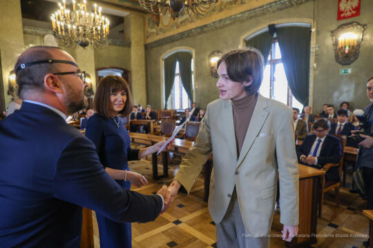 Laur Olimpijski, dyplomy, zdolni uczniowie, szkoły podstawowe, wręczenie, Buszek, Korfel-Jasińska